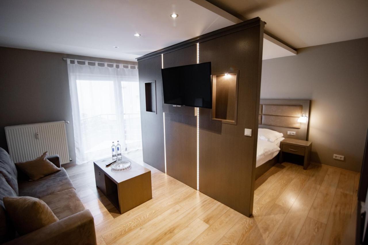 Privatunterkunft Main Appartments Frankfurt Airport *