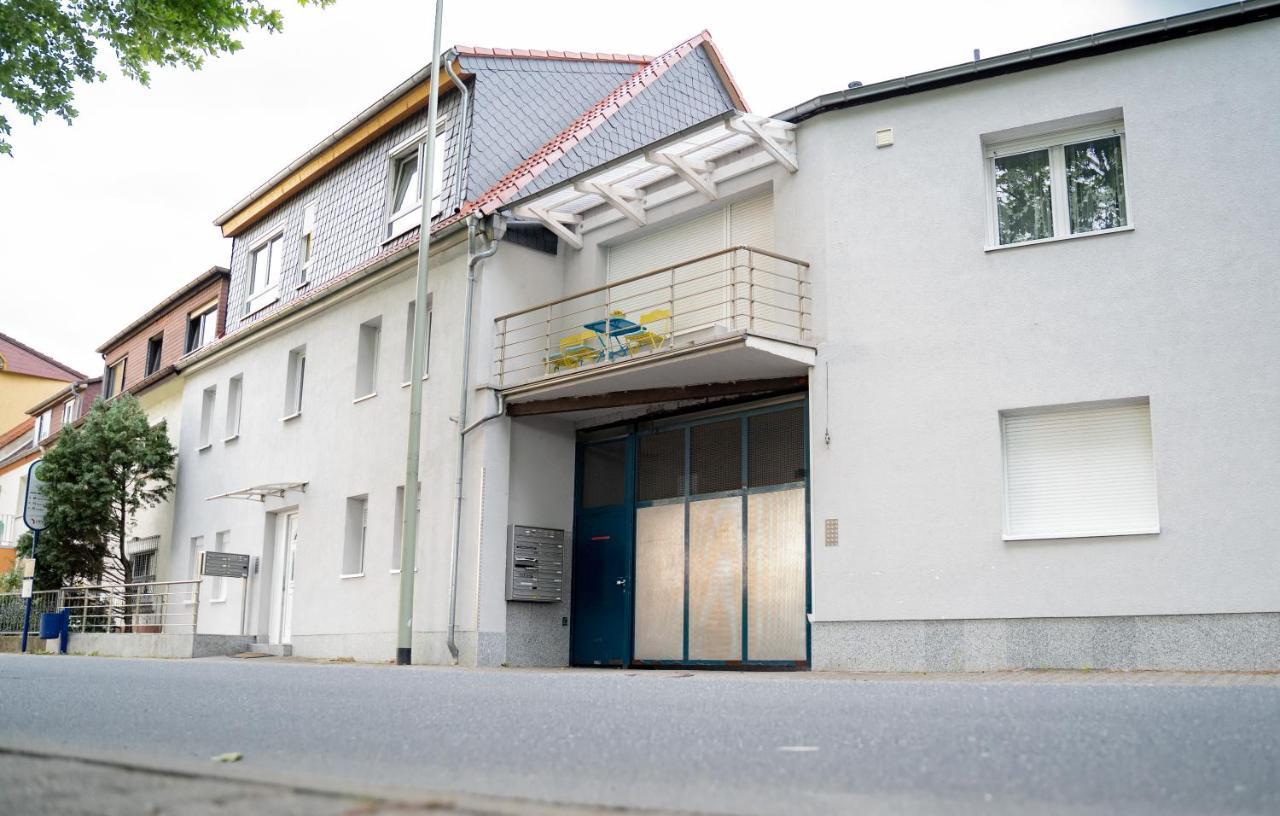Privatunterkunft Main Appartments Frankfurt Airport *