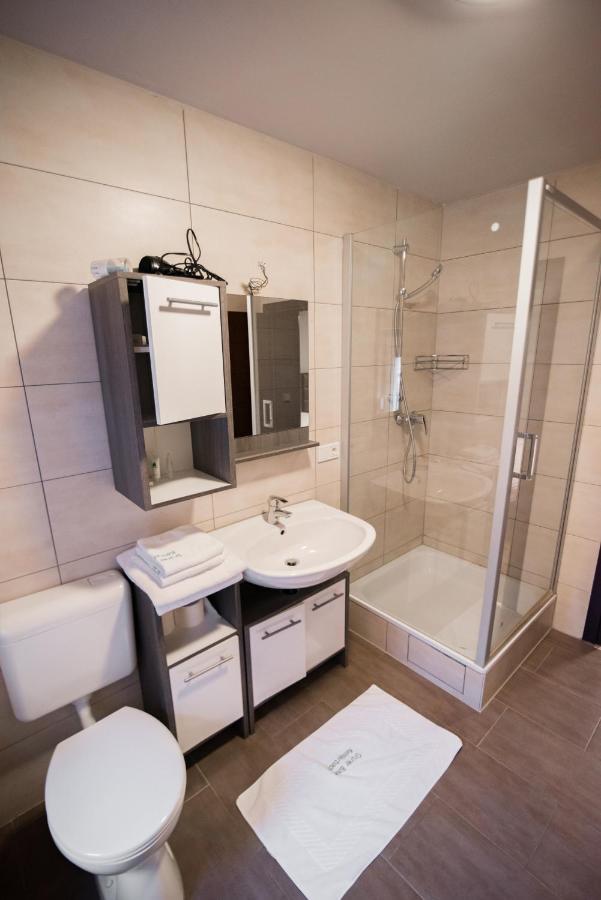 Privatunterkunft Main Appartments Frankfurt Airport *