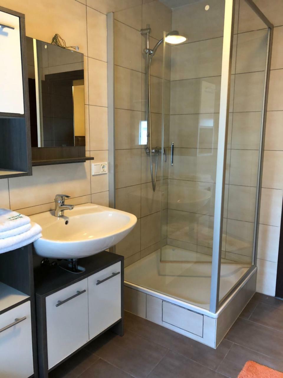 Privatunterkunft Main Appartments Frankfurt Airport Kelsterbach
